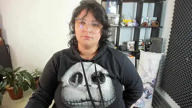 aika-dreams online show from March 2025 11:38:02 AM