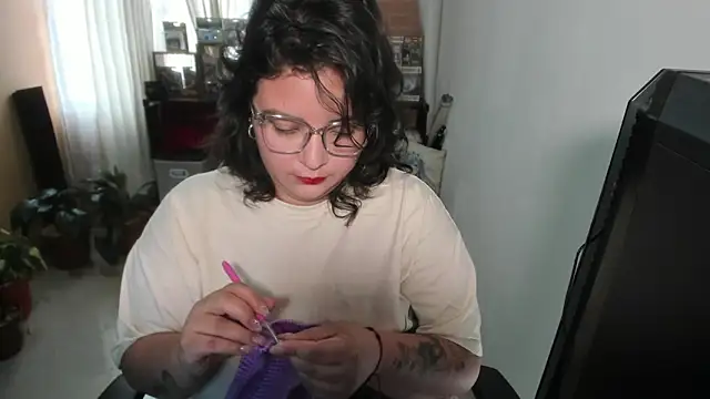 aika-dreams online show from September 2025 11:33:02 AM