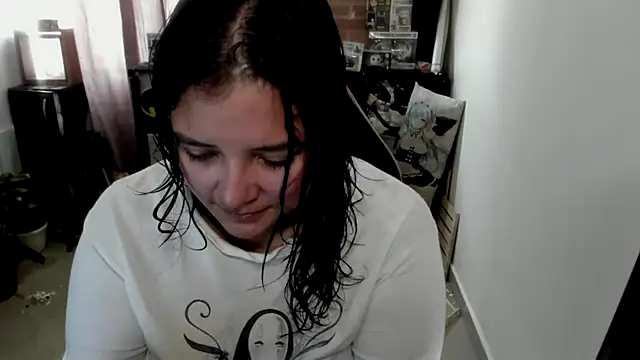 Snapshot of aika-dreams chatting on June 2026 01:47:01 PM aika-dreams online show from June 2026 01:47:01 PM