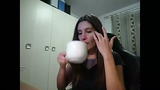 Snapshot of GodlyTheia chatting on December 2024 03:54:02 PM GodlyTheia online show from December 2024 03:54:02 PM