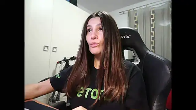 Snapshot of GodlyTheia chatting on December 2024 06:49:02 PM GodlyTheia online show from December 2024 06:49:02 PM