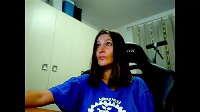 Snapshot of GodlyTheia chatting on September 2025 01:43:02 PM GodlyTheia online show from September 2025 01:43:02 PM