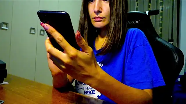 Snapshot of GodlyTheia chatting on September 2025 08:01:01 PM GodlyTheia online show from September 2025 08:01:01 PM