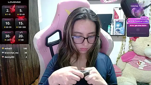 Maggie Fox3 online show from March 2025 05:00:01 AM