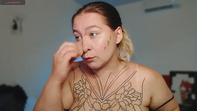 Enotika online show from November 2025 09:51:02 PM