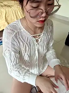 Snapshot of HinaLovely chatting on January 2025 01:53:02 AM HinaLovely online show from January 2025 01:53:02 AM