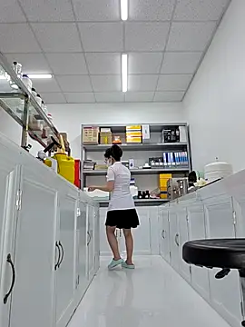 Snapshot of HinaLovely chatting on April 2026 03:24:01 AM HinaLovely online show from April 2026 03:24:01 AM