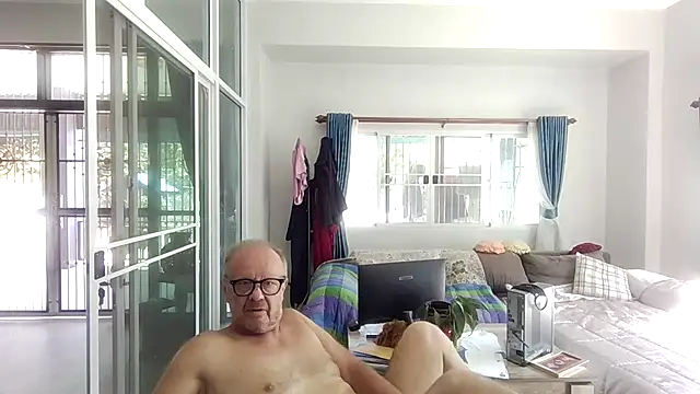 Snapshot of 58klaus chatting on December 2025 04:28:02 AM 58klaus online show from December 2025 04:28:02 AM