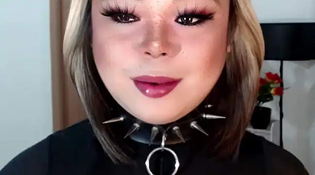 Snapshot of Mistress_DOMnicaaxx chatting on March 2025 11:49:02 PM Mistress DOMnicaaxx online show from March 2025 11:49:02 PM