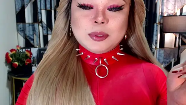 Snapshot of Mistress_DOMnicaaxx chatting on September 2025 11:26:01 PM Mistress DOMnicaaxx online show from September 2025 11:26:01 PM