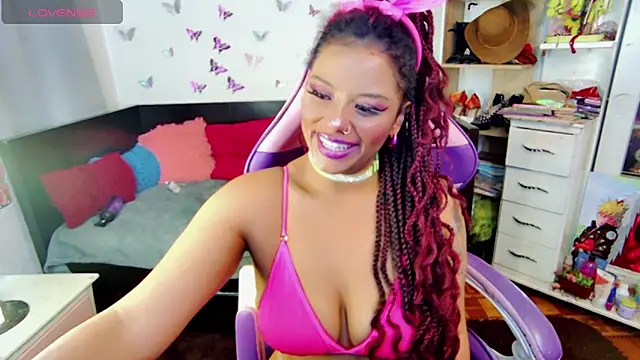Snapshot of Naasha_ chatting on January 2025 05:13:02 PM Naasha  online show from January 2025 05:13:02 PM