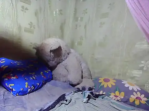 Snapshot of Alora-shine chatting on February 2025 08:02:02 AM Alora-shine online show from February 2025 08:02:02 AM