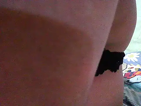 Snapshot of Alora-shine chatting on March 2025 06:11:02 AM Alora-shine online show from March 2025 06:11:02 AM