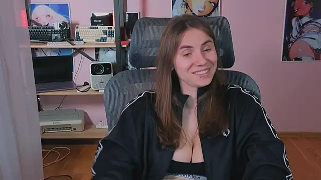  AnnaStark  online show from April 2026 08:20:02 PM