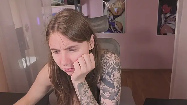 Snapshot of _AnnaStark_ chatting on July 2026 08:26:02 PM AnnaStark online show from July 2026 08:26:02 PM