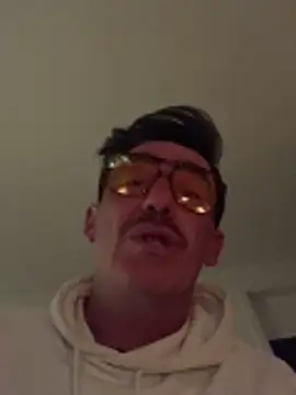 Snapshot of maxximere chatting on March 2026 11:41:02 PM maxximere online show from March 2026 11:41:02 PM