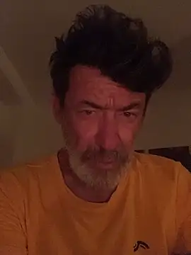 Snapshot of maxximere chatting on April 2026 11:47:02 PM maxximere online show from April 2026 11:47:02 PM