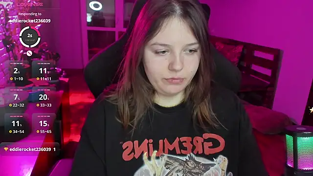 Snapshot of XNirvanaX chatting on February 2026 04:43:02 AM XNirvanaX online show from February 2026 04:43:02 AM