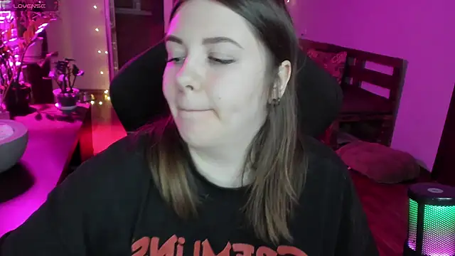 Snapshot of XNirvanaX chatting on February 2026 01:21:02 AM XNirvanaX online show from February 2026 01:21:02 AM