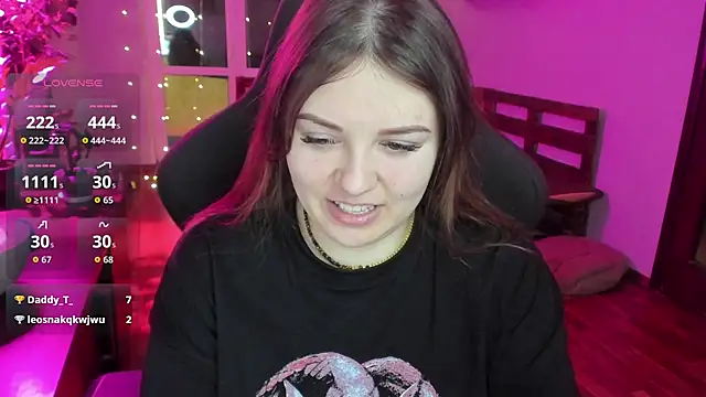 Snapshot of XNirvanaX chatting on February 2026 05:07:02 AM XNirvanaX online show from February 2026 05:07:02 AM