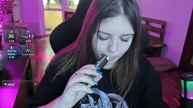 Snapshot of XNirvanaX chatting on March 2026 05:08:02 AM XNirvanaX online show from March 2026 05:08:02 AM