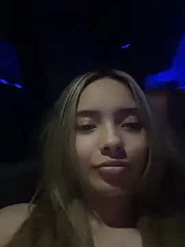 Snapshot of Irina_Grant chatting on April 2026 09:48:01 PM Irina Grant online show from April 2026 09:48:01 PM