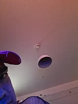 Snapshot of sexpot4u chatting on April 2026 07:33:02 PM sexpot4u online show from April 2026 07:33:02 PM