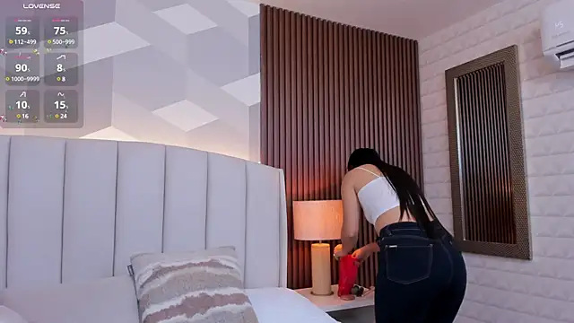 Snapshot of Sammy_Fit_ chatting on January 2025 12:03:02 PM Sammy Fit online show from January 2025 12:03:02 PM