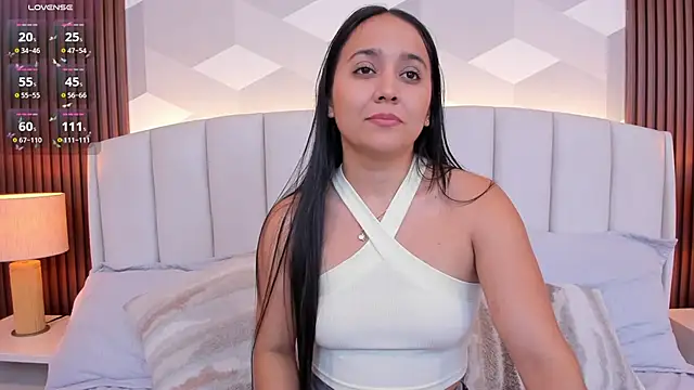 Snapshot of Sammy_Fit_ chatting on January 2025 03:45:01 PM Sammy Fit online show from January 2025 03:45:01 PM