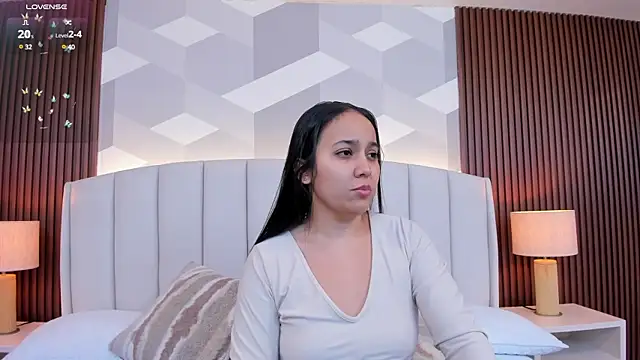 Snapshot of Sammy_Fit_ chatting on January 2025 12:27:01 PM Sammy Fit online show from January 2025 12:27:01 PM