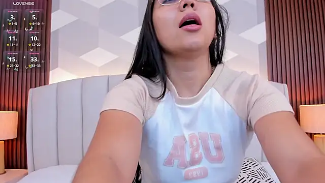 Snapshot of Sammy_Fit_ chatting on March 2025 12:05:02 PM Sammy Fit online show from March 2025 12:05:02 PM