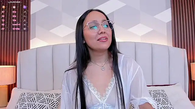 Snapshot of Sammy_Fit_ chatting on March 2025 03:04:02 PM Sammy Fit online show from March 2025 03:04:02 PM