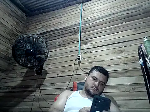 Snapshot of Arcangel_05 chatting on June 2026 03:31:01 AM Arcangel 05 online show from June 2026 03:31:01 AM