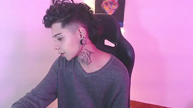 Snapshot of saad_man chatting on December 2024 04:06:01 AM saad man online show from December 2024 04:06:01 AM