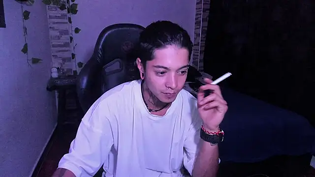 Snapshot of saad_man chatting on October 2025 02:06:02 AM saad man online show from October 2025 02:06:02 AM