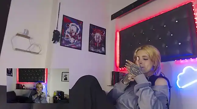 Snapshot of MaryJannes chatting on February 2025 11:45:01 PM MaryJannes online show from February 2025 11:45:01 PM