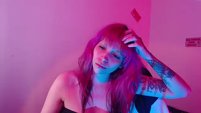 Snapshot of MaryJannes chatting on October 2025 07:10:02 AM MaryJannes online show from October 2025 07:10:02 AM