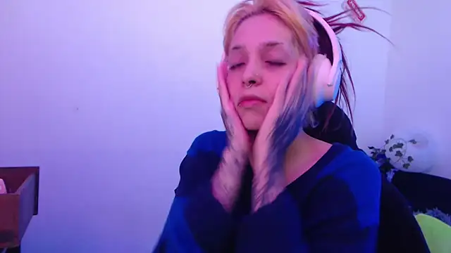 Snapshot of MaryJannes chatting on December 2025 07:54:02 PM MaryJannes online show from December 2025 07:54:02 PM