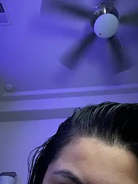 Snapshot of drizzypeach602 chatting on December 2024 02:04:01 AM drizzypeach602 online show from December 2024 02:04:01 AM