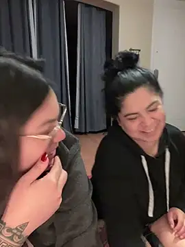 Snapshot of drizzypeach602 chatting on January 2025 03:31:01 AM drizzypeach602 online show from January 2025 03:31:01 AM