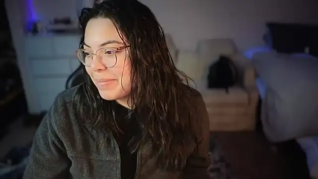 Snapshot of drizzypeach602 chatting on January 2025 04:27:01 AM drizzypeach602 online show from January 2025 04:27:01 AM