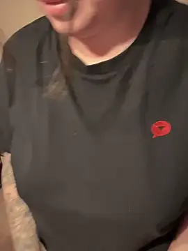 Snapshot of drizzypeach602 chatting on January 2025 07:30:01 AM drizzypeach602 online show from January 2025 07:30:01 AM