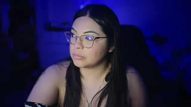 Snapshot of drizzypeach602 chatting on February 2025 06:51:02 AM drizzypeach602 online show from February 2025 06:51:02 AM