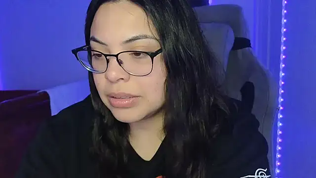 Snapshot of drizzypeach602 chatting on October 2025 07:19:02 AM drizzypeach602 online show from October 2025 07:19:02 AM