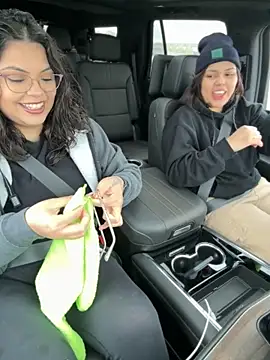 Snapshot of drizzypeach602 chatting on November 2025 09:41:02 PM drizzypeach602 online show from November 2025 09:41:02 PM