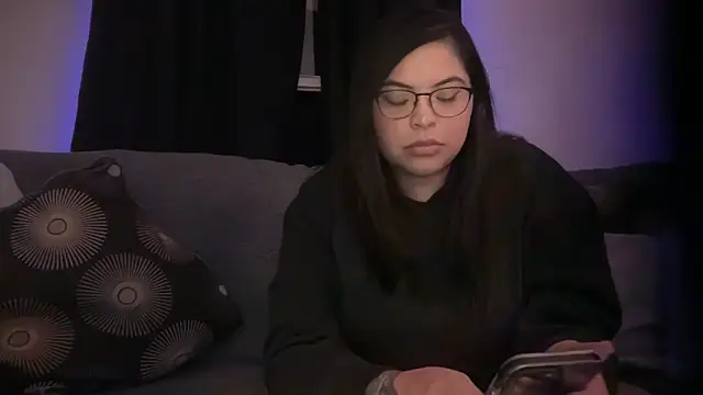 Snapshot of drizzypeach602 chatting on April 2026 03:51:01 AM drizzypeach602 online show from April 2026 03:51:01 AM