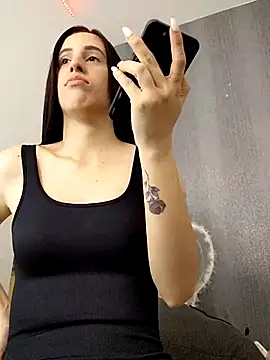 Snapshot of Amira_Milker chatting on March 2025 02:34:02 PM Amira Milker online show from March 2025 02:34:02 PM