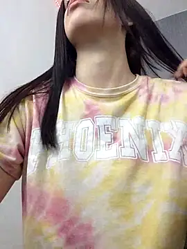 Snapshot of Amira_Milker chatting on March 2025 12:43:02 PM Amira Milker online show from March 2025 12:43:02 PM