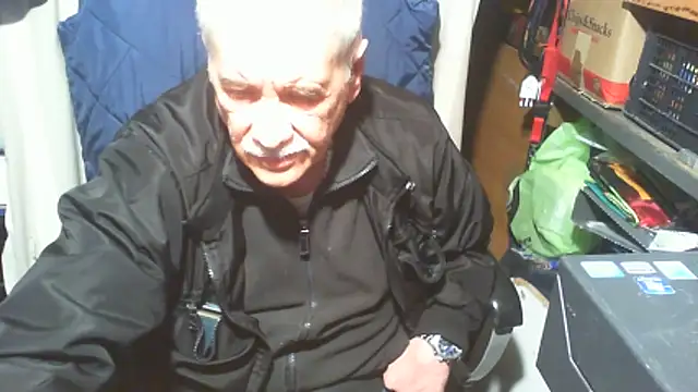 nonnomaturobisex online show from April 2026 02:00:02 PM