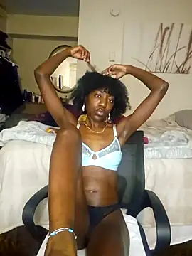 Snapshot of oliviaprettypussy chatting on October 2025 02:29:01 PM oliviaprettypussy online show from October 2025 02:29:01 PM